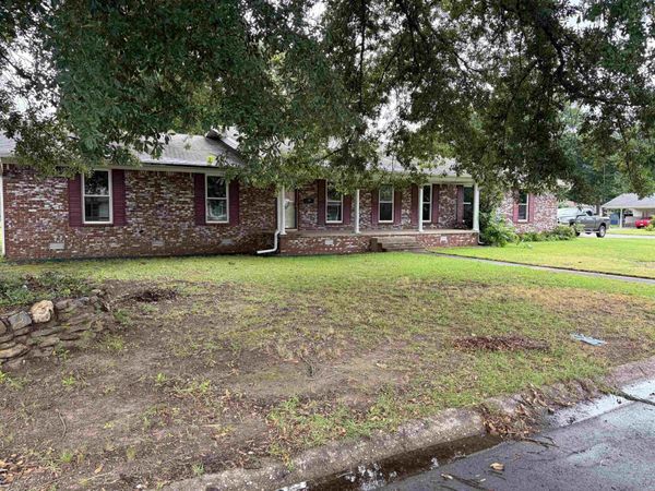 522 Robinette Street , Benton, AR 72015