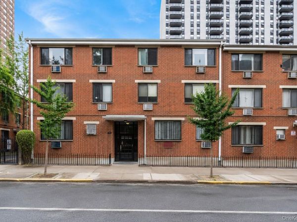 311 Cherry Street , Unit L3, New York (Manhattan), NY 10002
