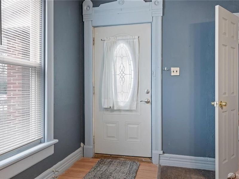 544 Troy Street, Dayton, OH 45404 Photo 4