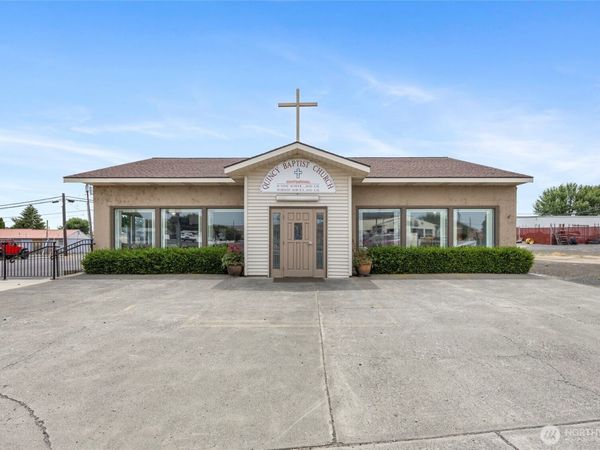 228 SE F Street , Quincy, WA 98848