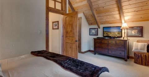 945 Skyline Drive, Tahoe City, CA 96145 Photo
