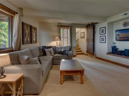 945 Skyline Drive, Tahoe City, CA 96145 Photo