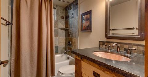 945 Skyline Drive, Tahoe City, CA 96145 Photo