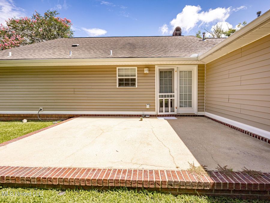 Property Image 43