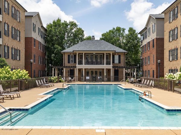 311 Seven Springs Way, Unit 103, Brentwood, TN 37027