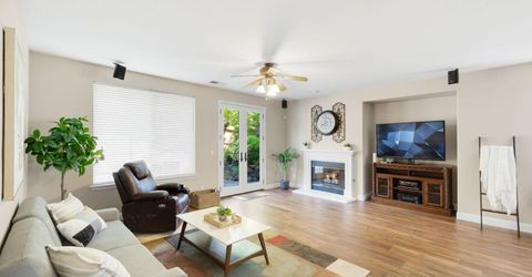 1560 Freswick Dr, Folsom, CA 95630 Photo