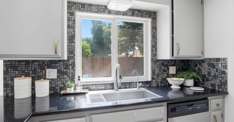 7006 Bridgeport Cir, Stockton, CA 95207 Photo