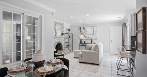 7006 Bridgeport Cir, Stockton, CA 95207 Photo