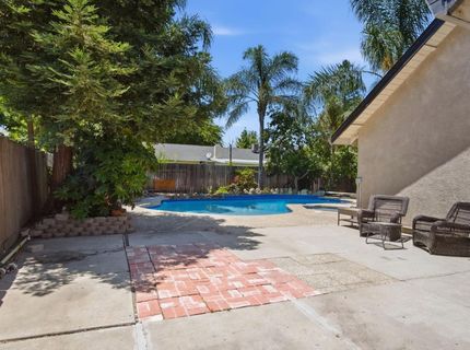 7006 Bridgeport Cir, Stockton, CA 95207 Photo