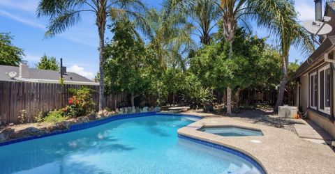 7006 Bridgeport Cir, Stockton, CA 95207 Photo