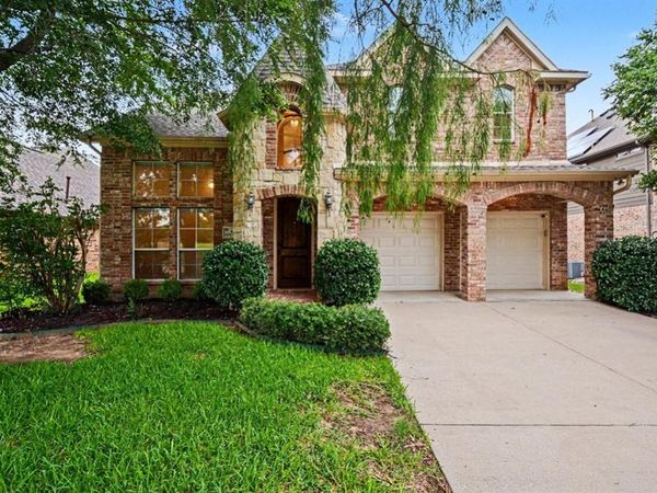 4111 Creek Hill Lane, Corinth, TX 76208