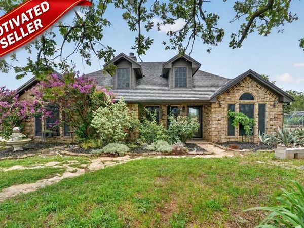 1017 County Road 3555, Paradise, TX 76073