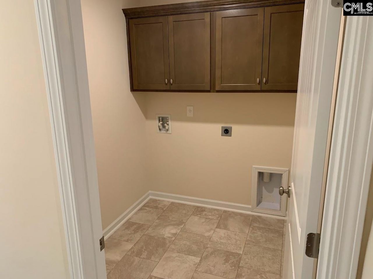 952 Bergenfield Lane  Photo 15