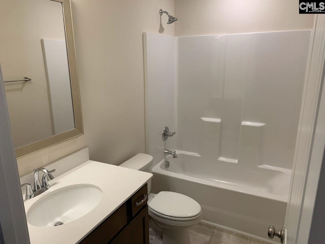 952 Bergenfield Lane  Photo 16