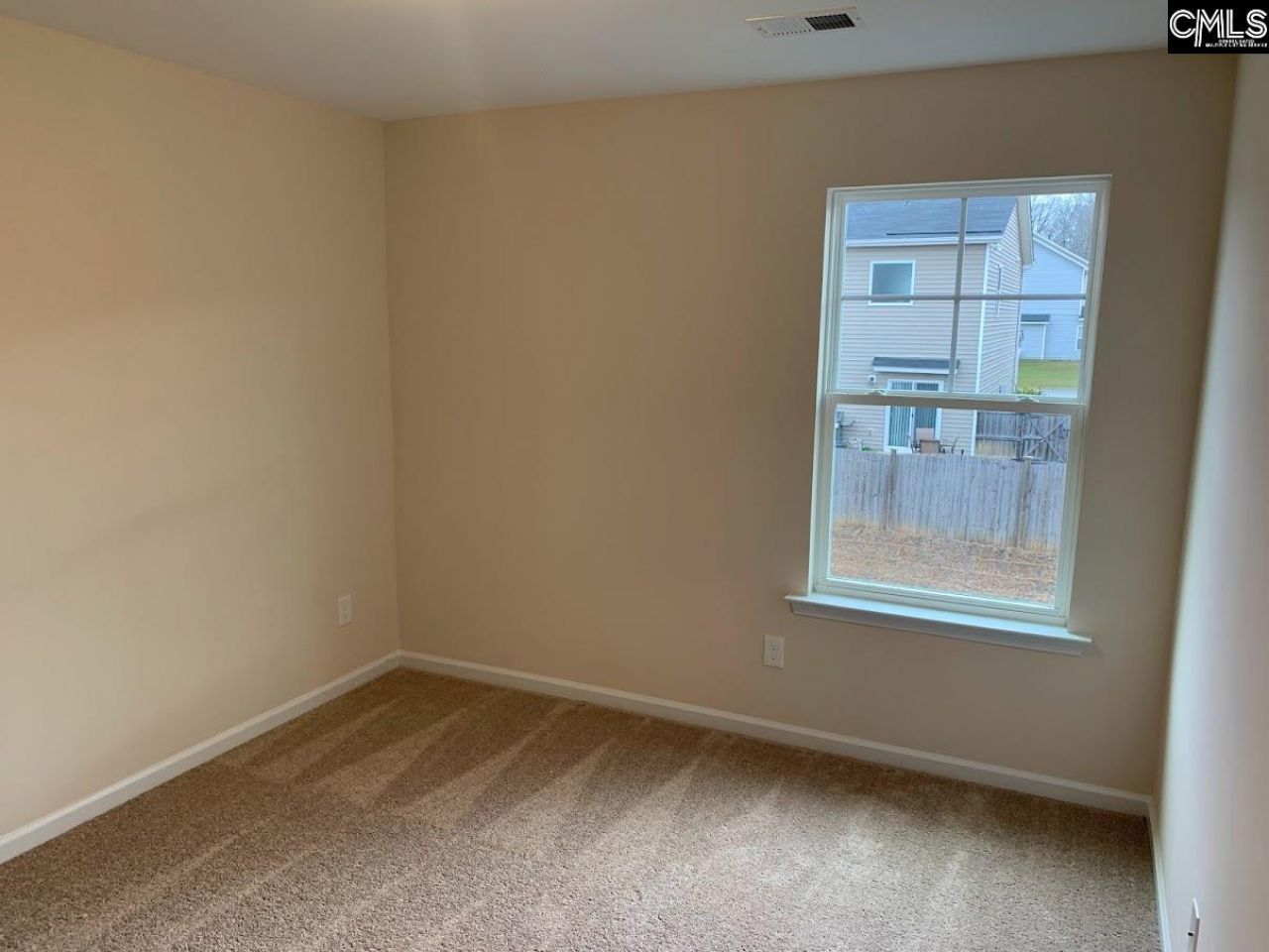 952 Bergenfield Lane  Photo 17