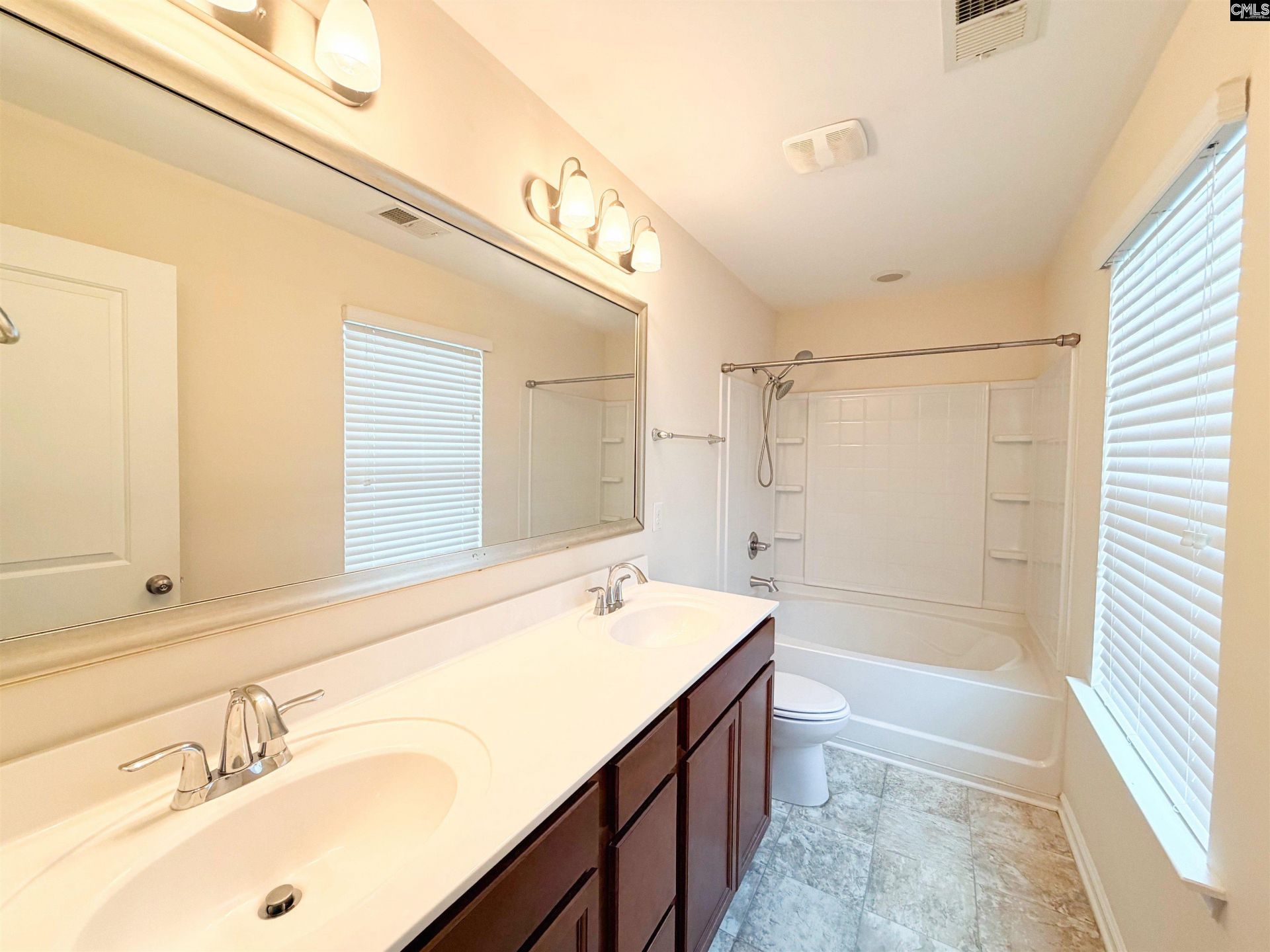 128 Brewers Oak Lane  Photo 12