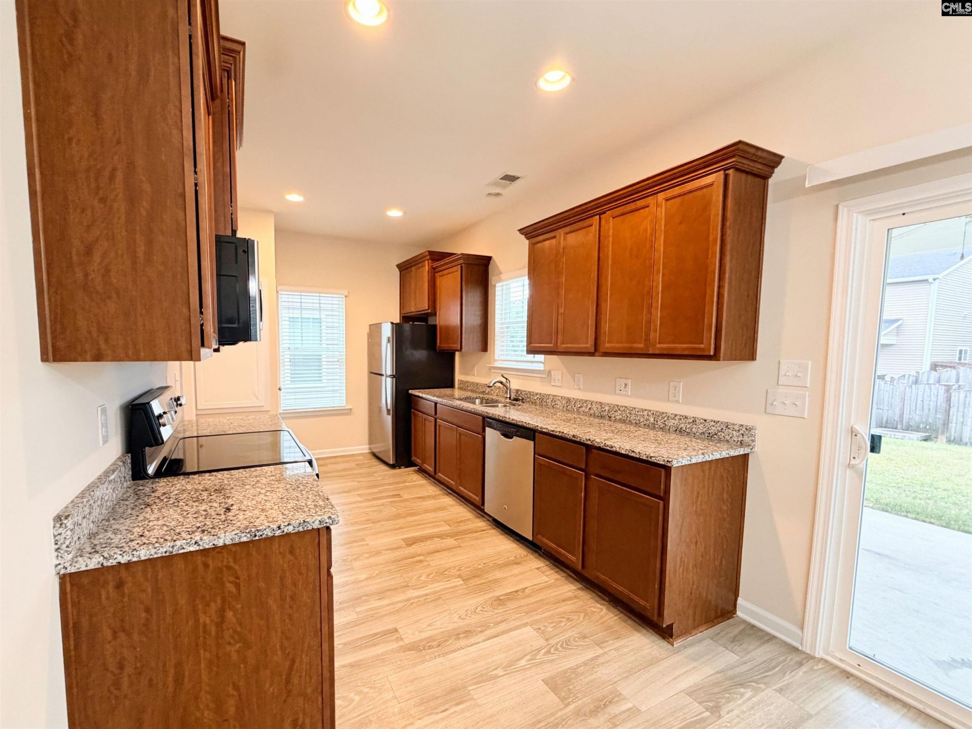 128 Brewers Oak Lane  Photo 5
