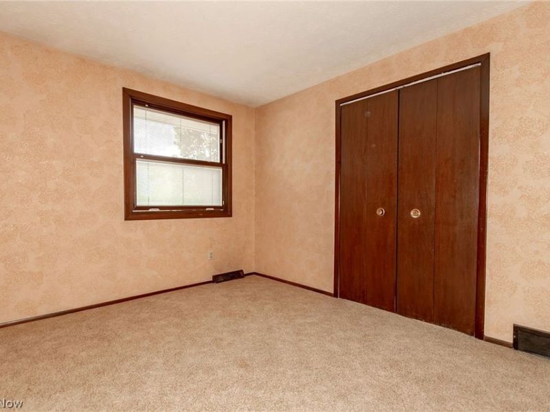 249 Shore Drive, Eastlake, OH 44095 Photo 20