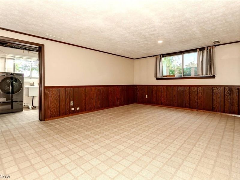249 Shore Drive, Eastlake, OH 44095 Photo 28