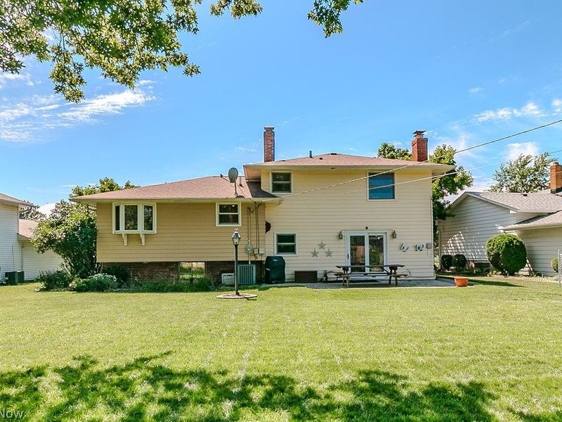 249 Shore Drive, Eastlake, OH 44095 Photo 33