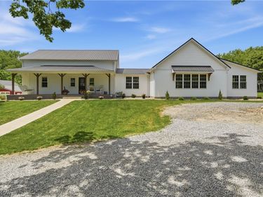 1219 9th Street SW, Massillon, OH 44647