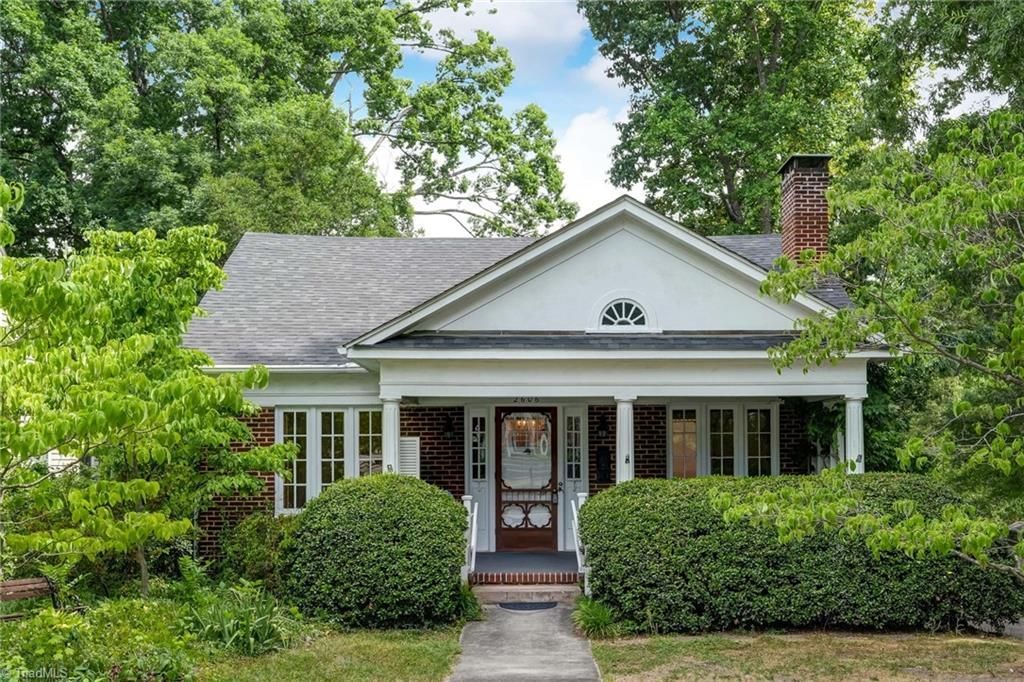 2606 Beechwood Street, Greensboro, NC 27403 Main Photo