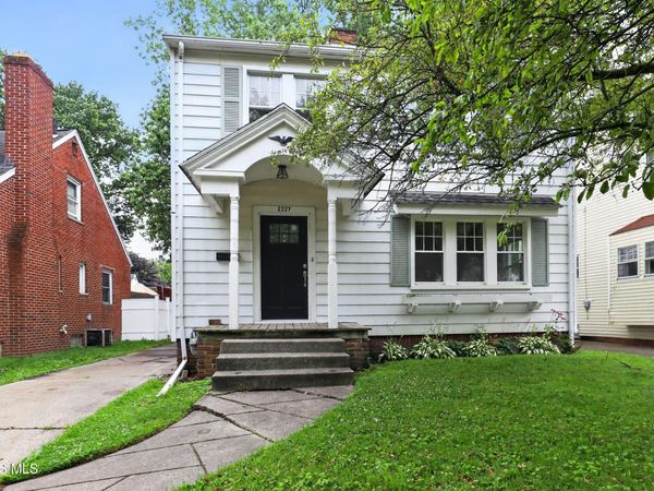 2227 Portsmouth Avenue , Toledo, OH 43613