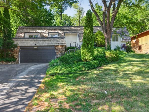 5154 CROFTON Drive , Rockford, IL 61114