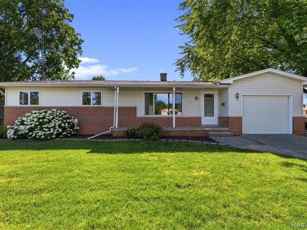 5155 Oxford Court, Swartz Creek, MI 48473