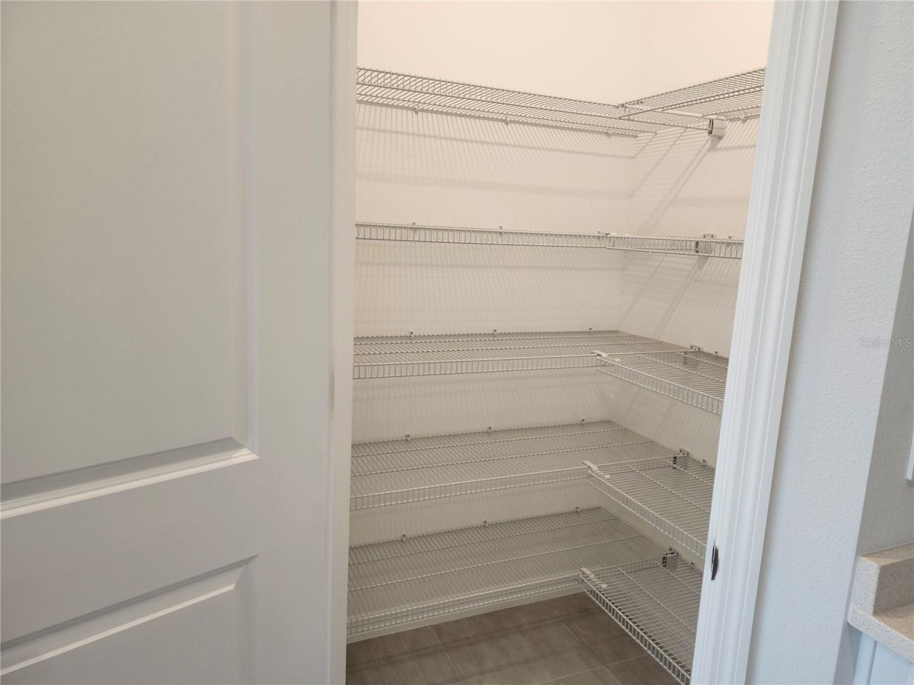 1009 Calico Pointe Circle , Groveland, FL 34736 Photo