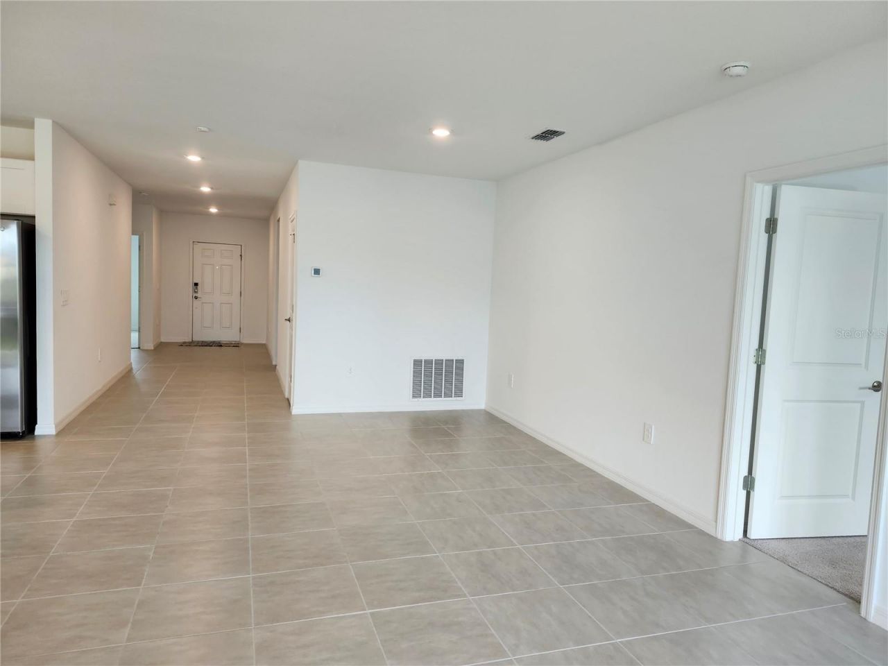 1009 Calico Pointe Circle , Groveland, FL 34736 Photo
