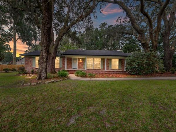 25747 SW 19TH AVENUE, NEWBERRY, FL 32669