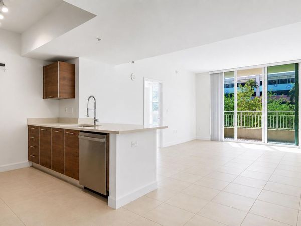 480 Hibiscus Street, Unit 221, West Palm Beach, FL 33401