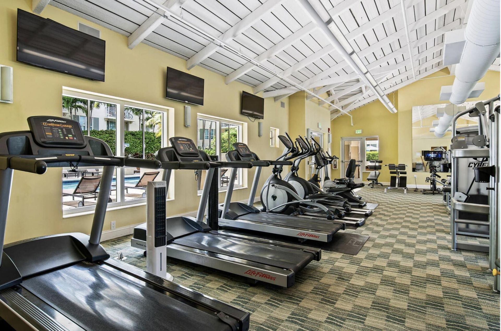 480 Hibiscus Street, Unit 221, West Palm Beach, FL 33401 Photo