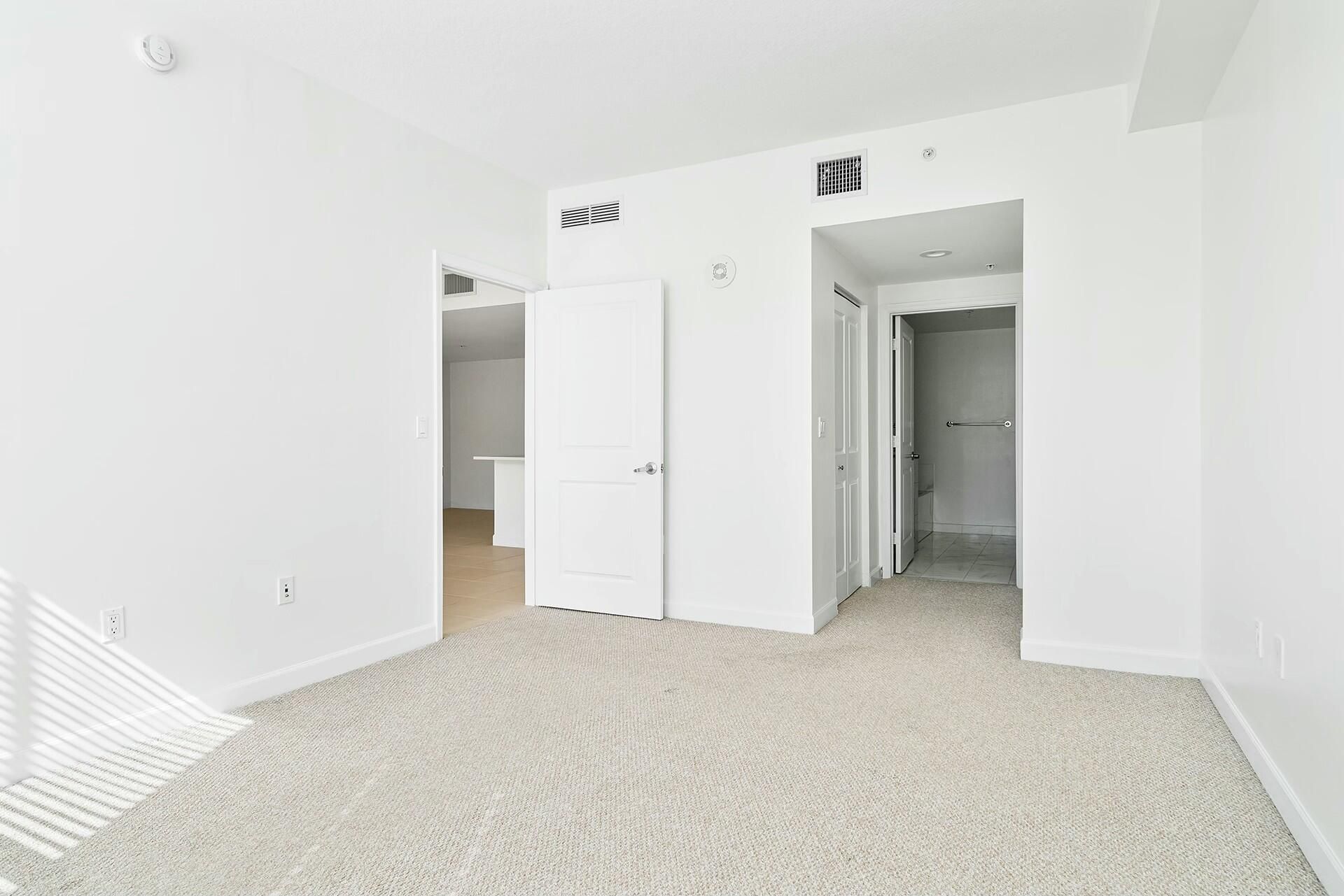 480 Hibiscus Street, Unit 221, West Palm Beach, FL 33401 Photo