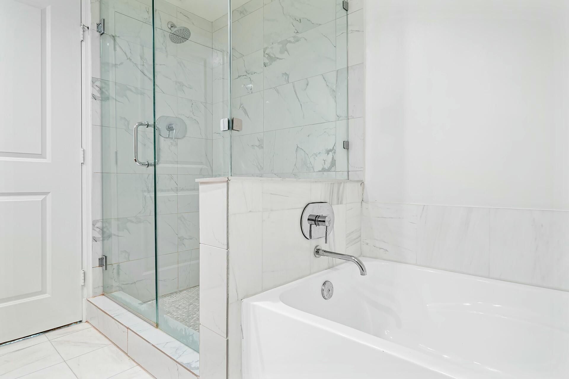 480 Hibiscus Street, Unit 221, West Palm Beach, FL 33401 Photo