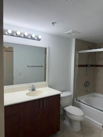 6410 Emerald Dunes Drive, Unit 206, West Palm Beach, FL 33411 Photo