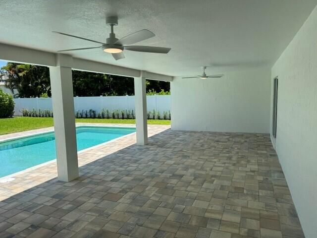 10736 Locust Street, Palm Beach Gardens, FL 33418 Photo