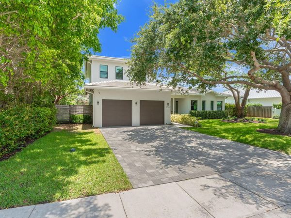 1716 Middle River Drive, Fort Lauderdale, FL 33305