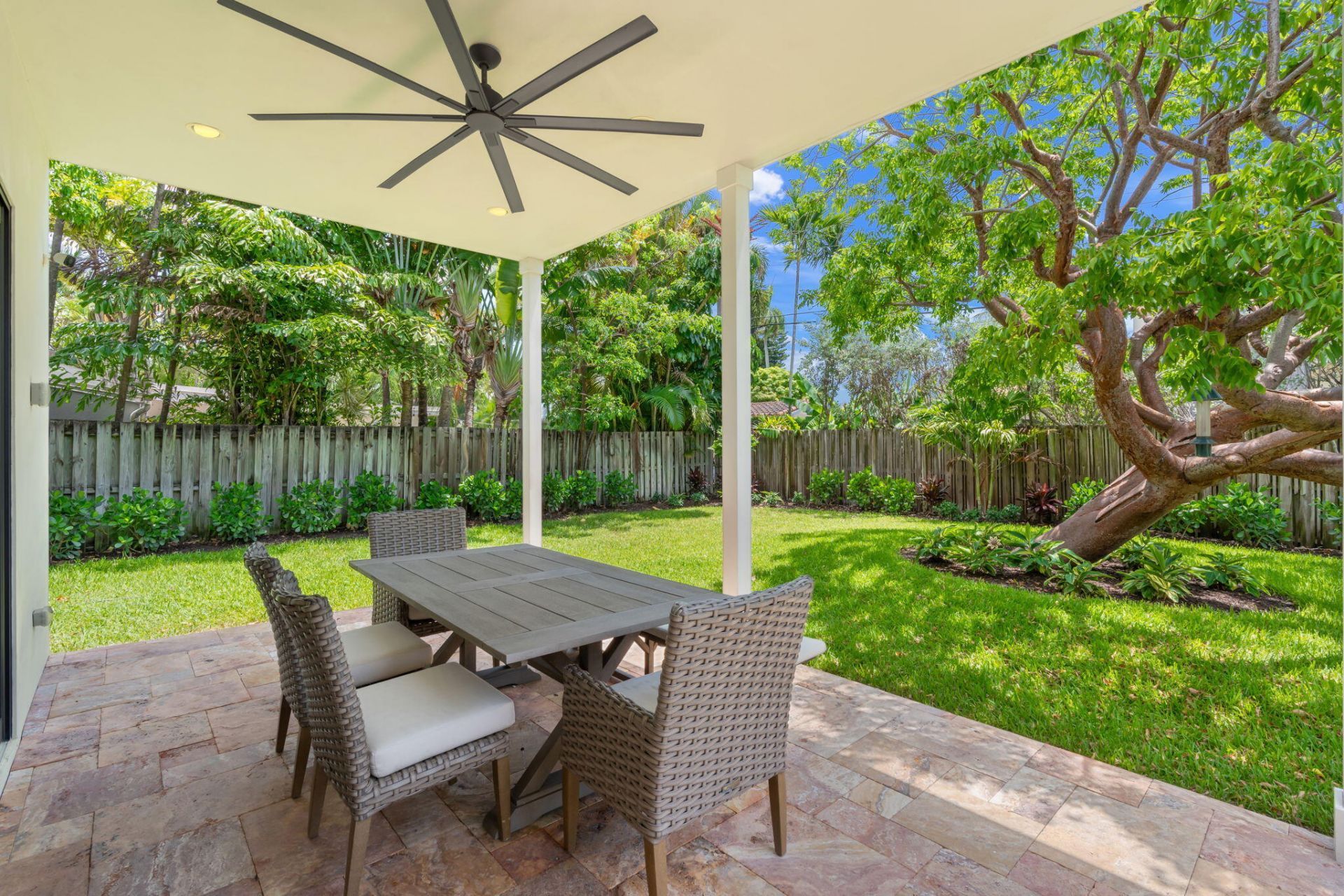 1716 Middle River Drive, Fort Lauderdale, FL 33305 Photo