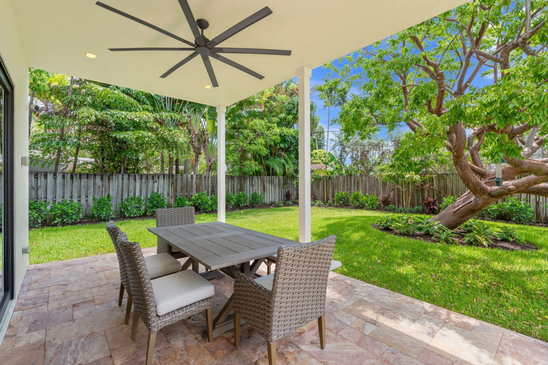 1716 Middle River Drive, Fort Lauderdale, FL 33305 Photo