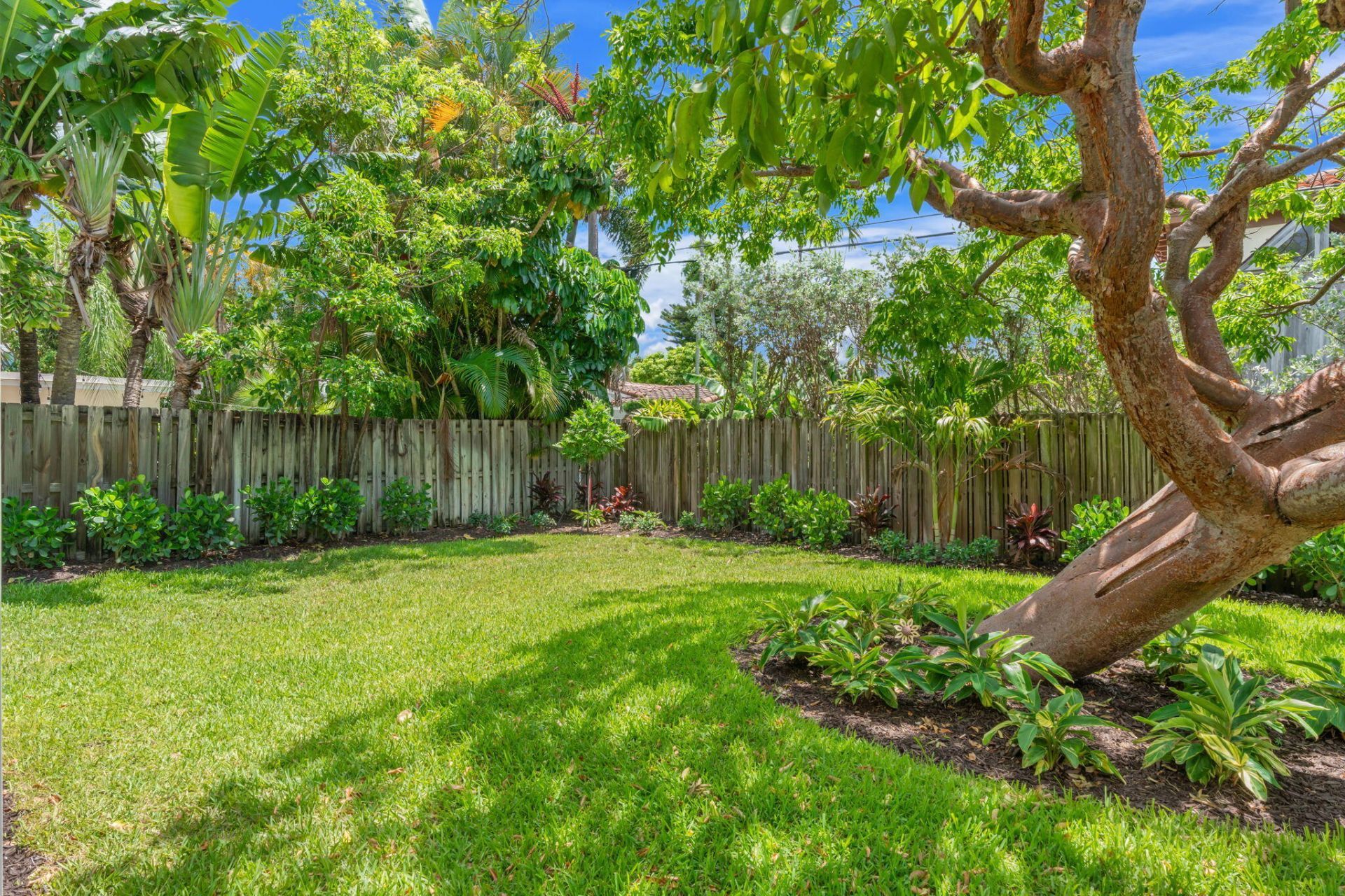 1716 Middle River Drive, Fort Lauderdale, FL 33305 Photo