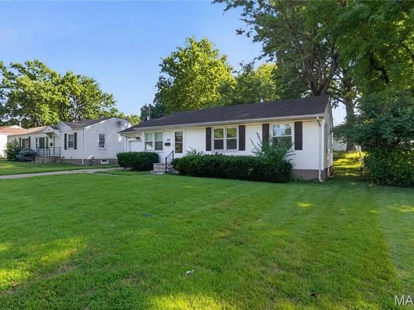 1107 Bakewell Drive , St Louis, MO 63137