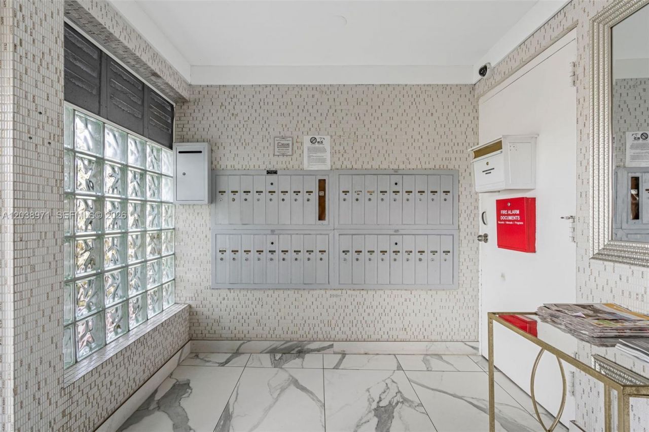 6545 Indian Creek Dr , Unit 306, Miami Beach, FL 33141 Photo