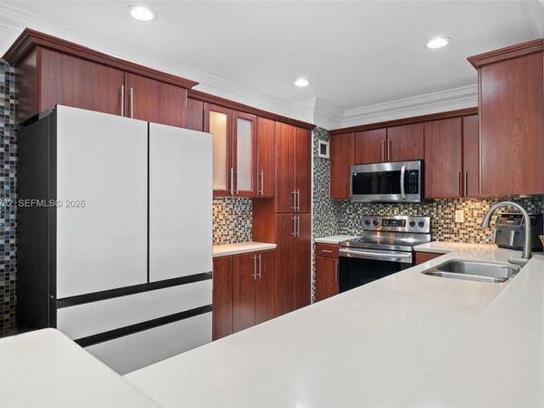 20100 W Country Club Dr , Unit PH09, Aventura, FL 33180