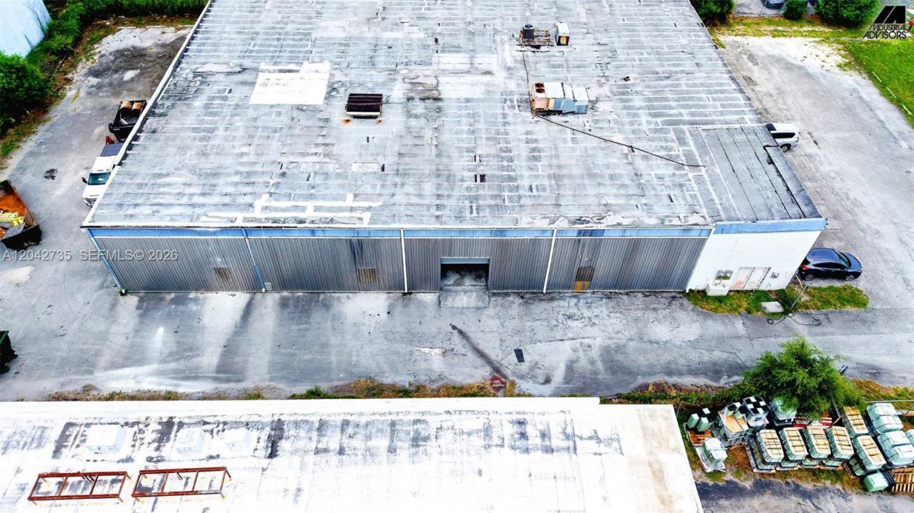 16350 NW 48th Ave, Miami Lakes, FL 33014 Photo