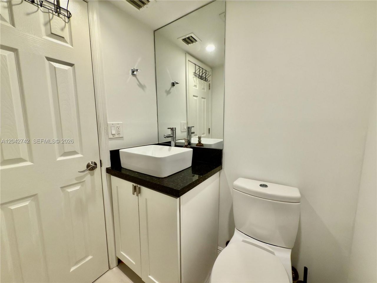 200 172nd St , Unit 114, Sunny Isles Beach, FL 33160 Photo