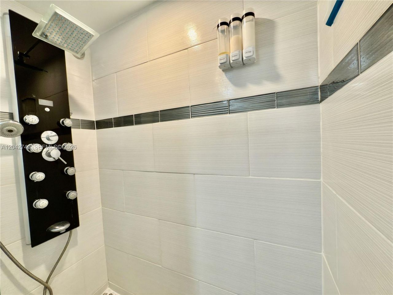 200 172nd St , Unit 114, Sunny Isles Beach, FL 33160 Photo