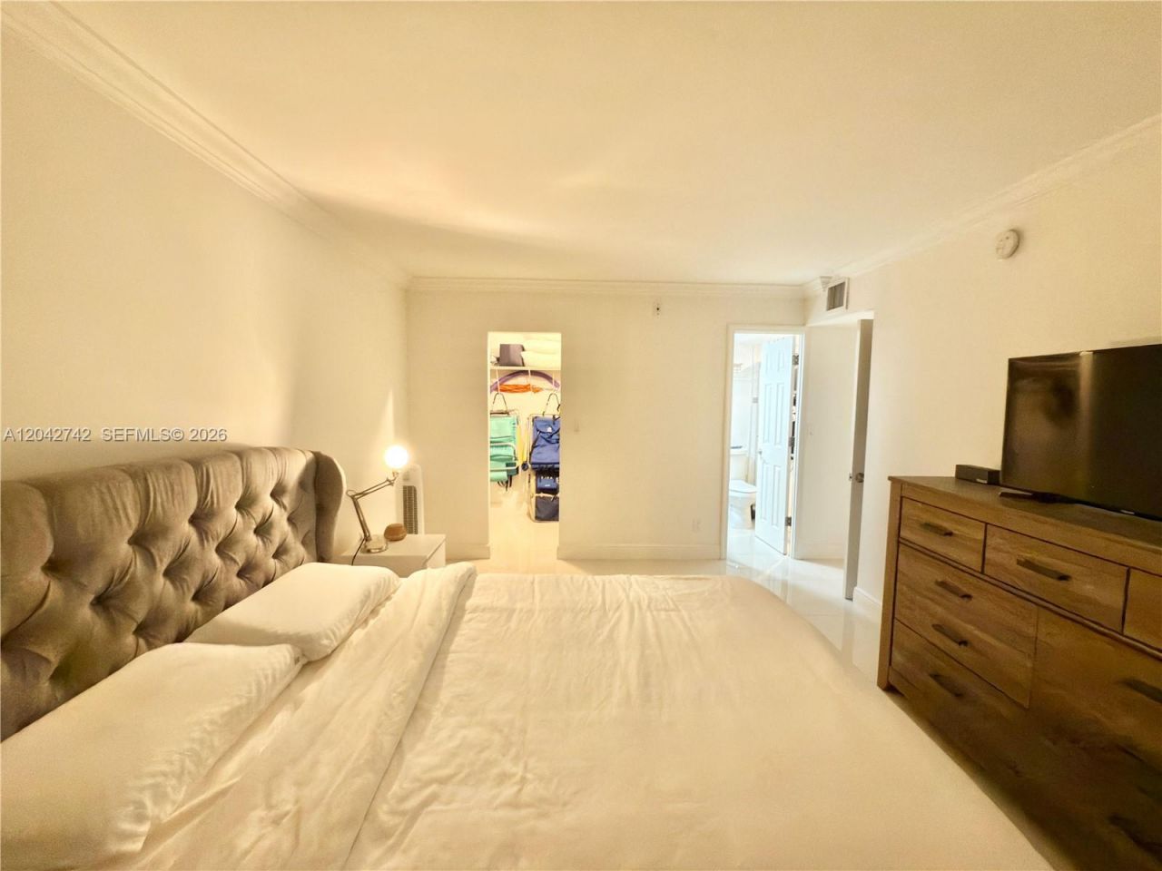 200 172nd St , Unit 114, Sunny Isles Beach, FL 33160 Photo