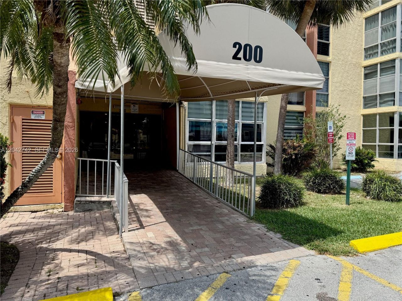 200 172nd St , Unit 114, Sunny Isles Beach, FL 33160 Photo